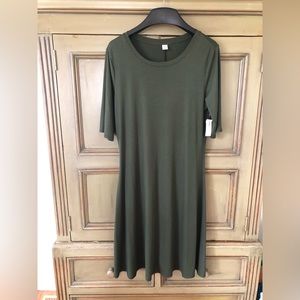 Green dress woman’s tall XL.